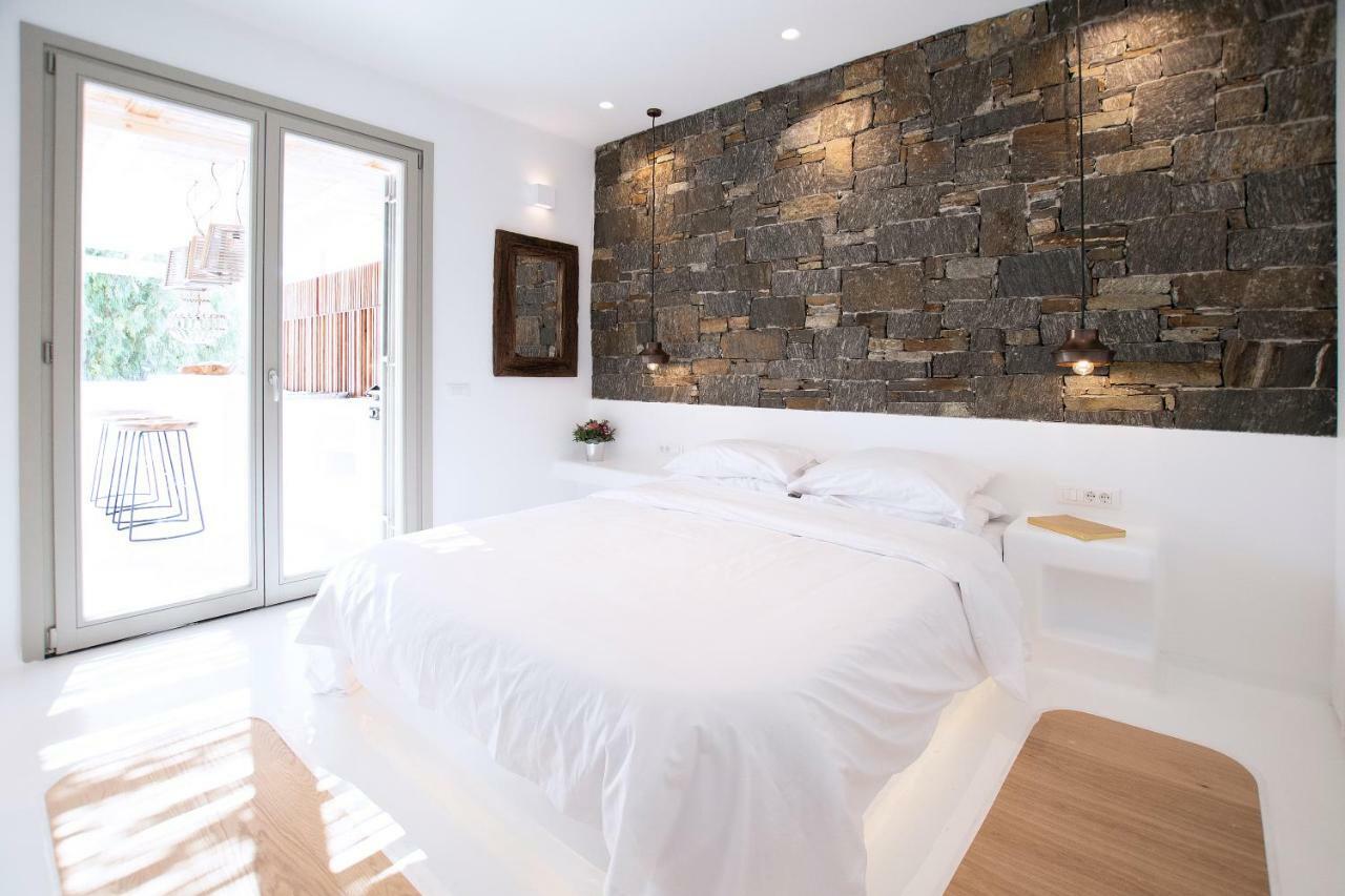 Phos Home By Rocks Estates เนาซา ภายนอก รูปภาพ