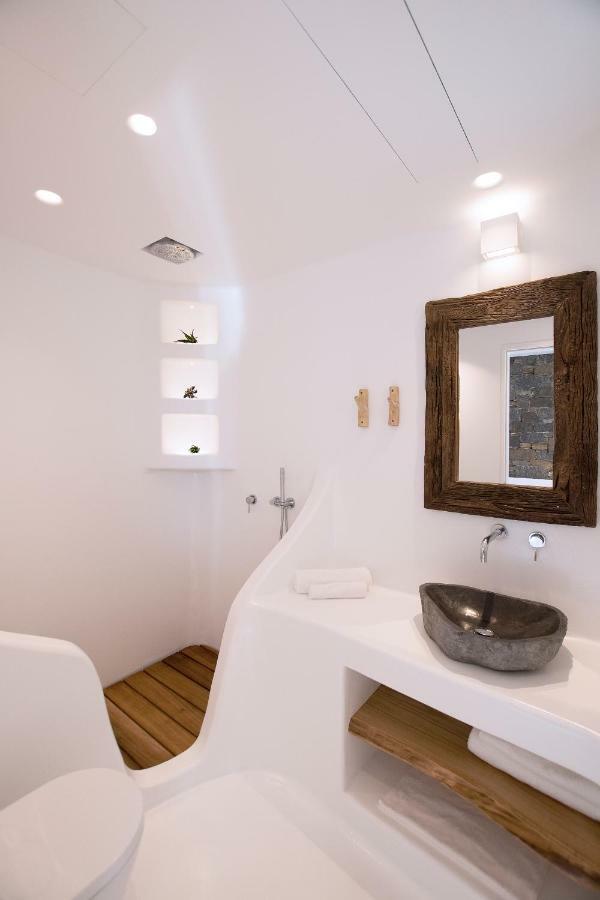 Phos Home By Rocks Estates เนาซา ภายนอก รูปภาพ