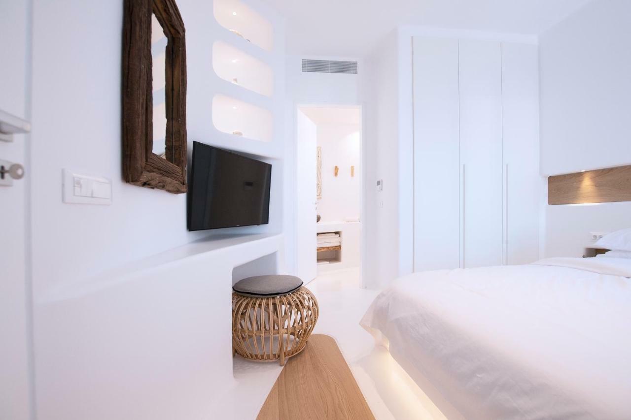 Phos Home By Rocks Estates เนาซา ภายนอก รูปภาพ